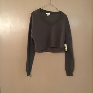 BP Cropped olive green shirt